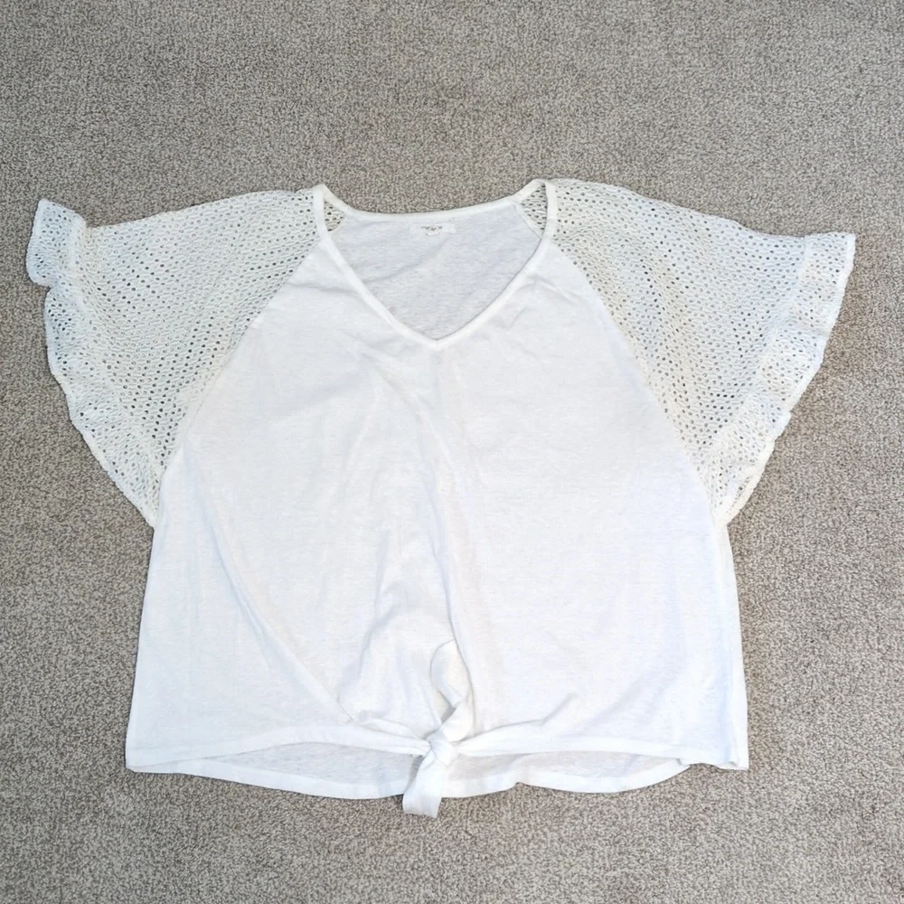 Women's short sleeve tops, bundle of 2 - Picture 2 of 5